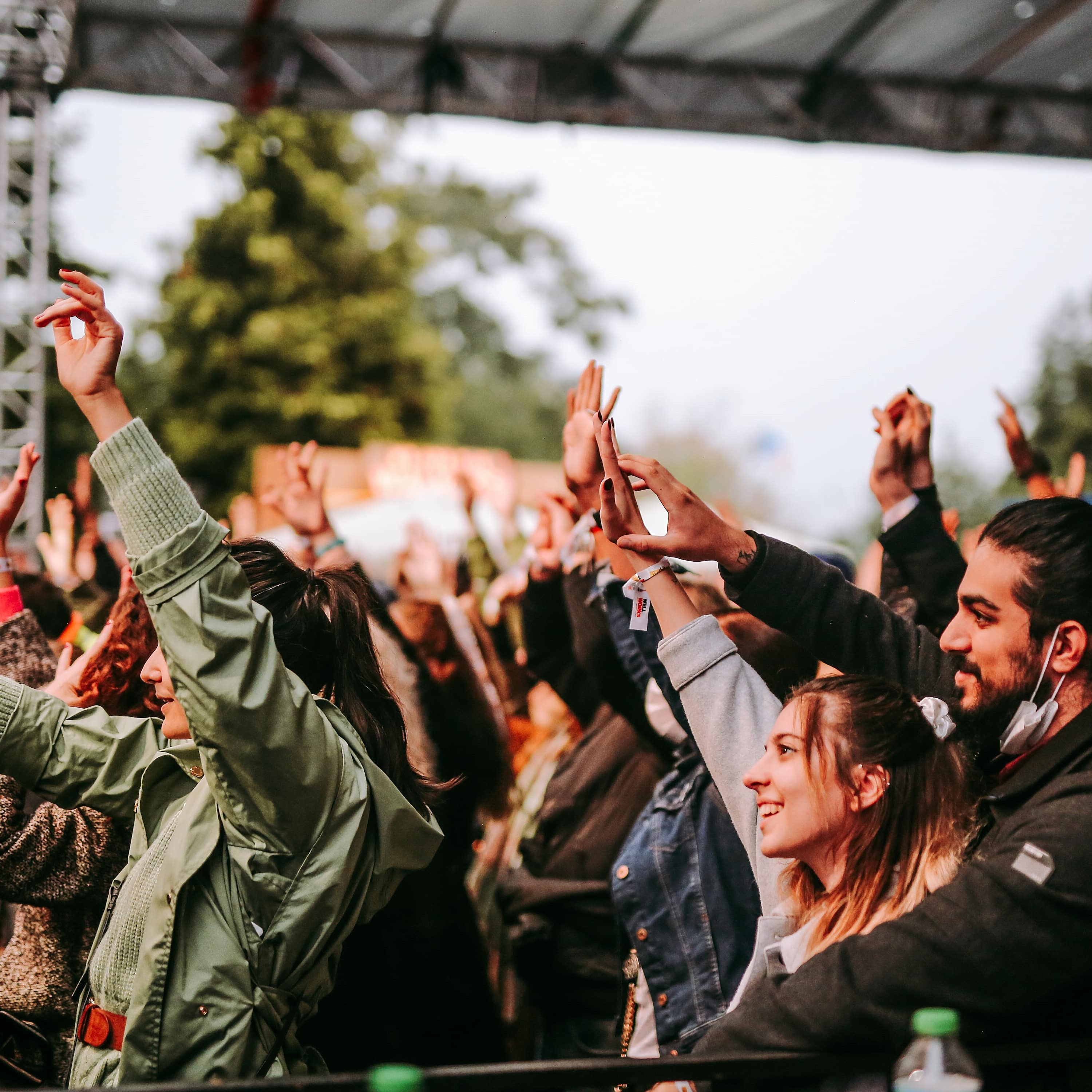 2e261df3-e849-49c1-bcae-2f577766c842