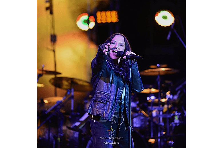 2e261df3-e849-49c1-bcae-2f577766c842