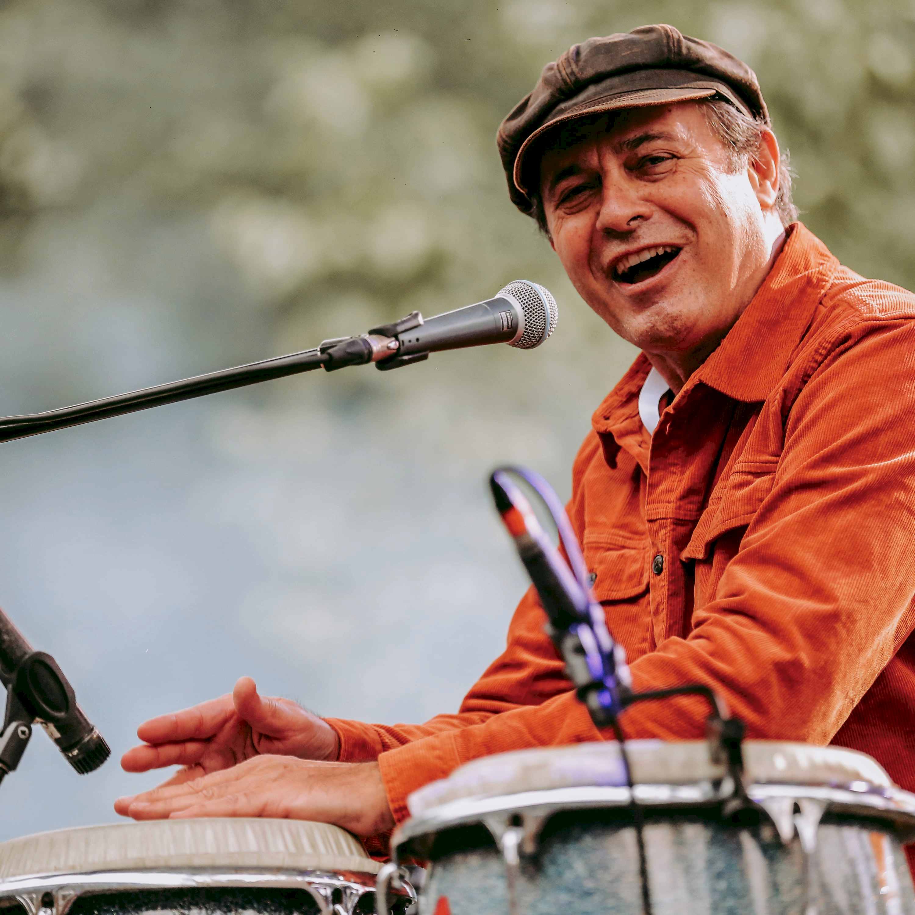 2e261df3-e849-49c1-bcae-2f577766c842