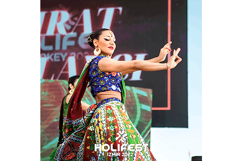 2e261df3-e849-49c1-bcae-2f577766c842 2e261df3-e849-49c1-bcae-2f577766c842