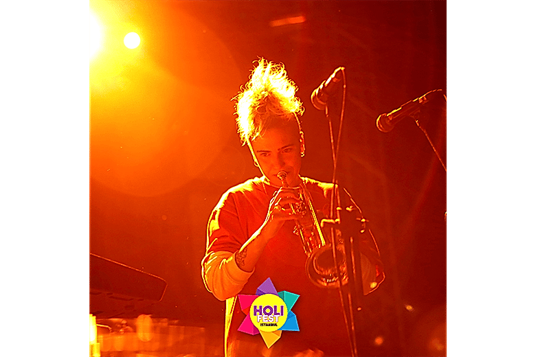 2e261df3-e849-49c1-bcae-2f577766c842 2e261df3-e849-49c1-bcae-2f577766c842