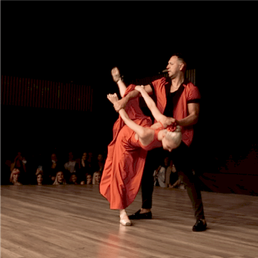 2e261df3-e849-49c1-bcae-2f577766c842