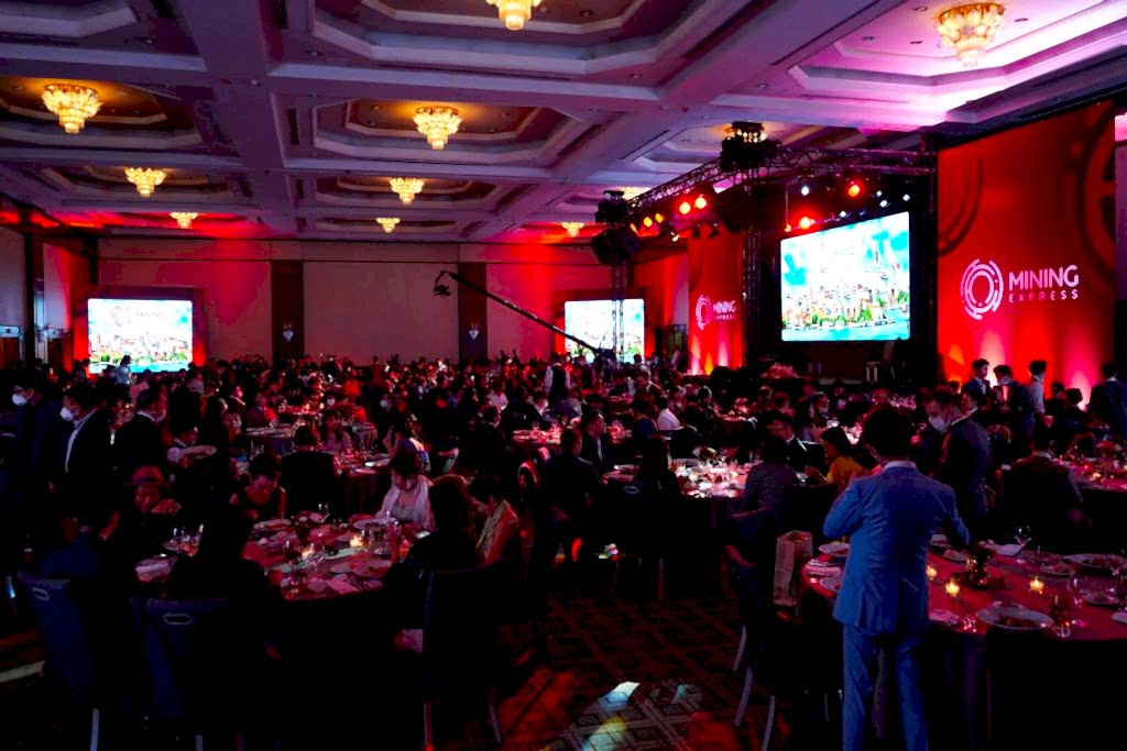 2e261df3-e849-49c1-bcae-2f577766c842